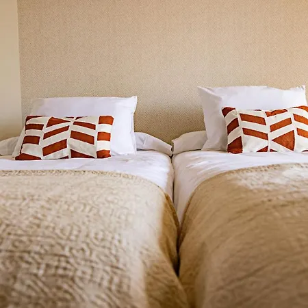 Eco-hotel Dona Mayor 3*