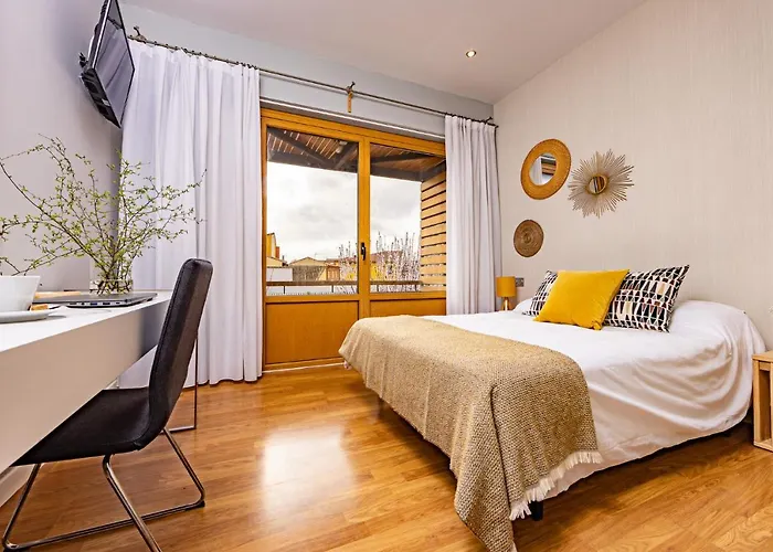 Eco-hotel Dona Mayor 3*