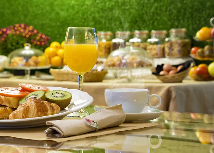 Eco-hotel Dona Mayor 3*