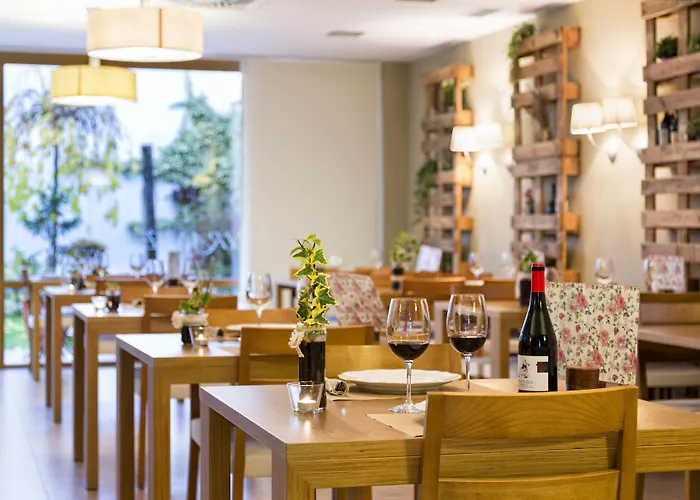 Szálloda Eco-hotel Dona Mayor